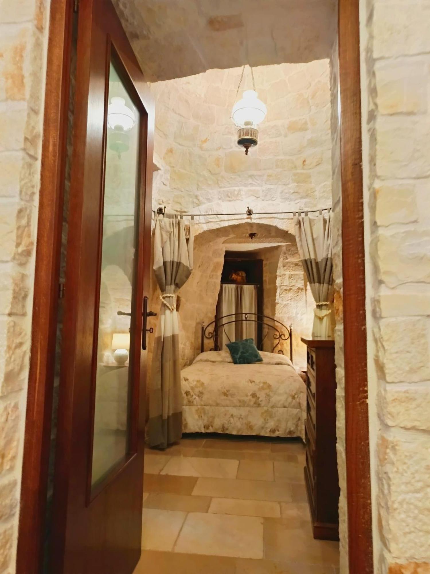 アルベロベッロ ラ ロサ デイ トゥルッリ B＆B Bed & Breakfast エクステリア 写真